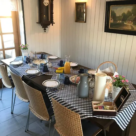 Oda ve Kahvaltı Stevns Klint Store Heddinge