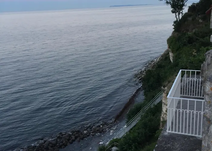 Stevns Klint Bed & Breakfast 3*